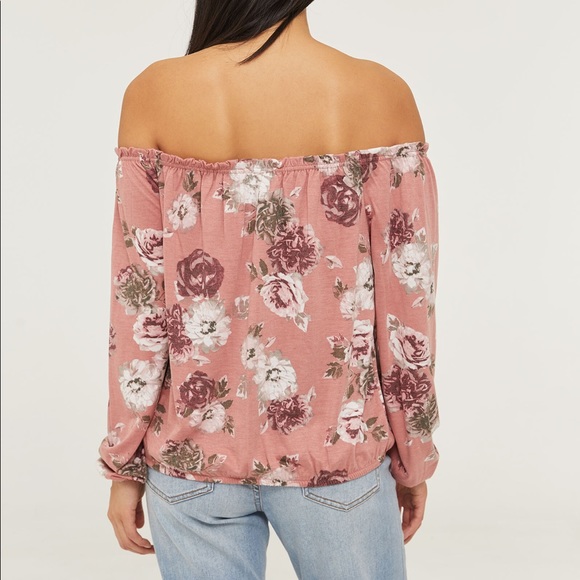 NWT- off the shoulder floral top with matching mask - Picture 2 of 10
